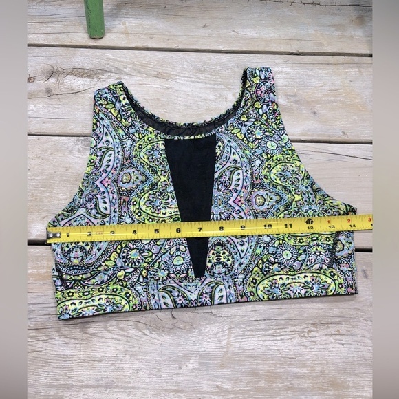 Victoria’s Secret Sports Bra. Women’s Sz-M Neon | Yellow | Black| Mesh Back - Picture 8 of 12